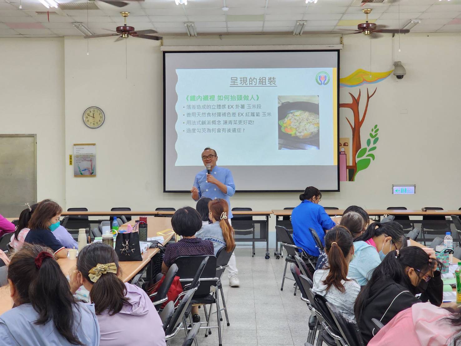 強化校園供餐品質　中市教育局攜手食安處舉辦廚工衛生研習