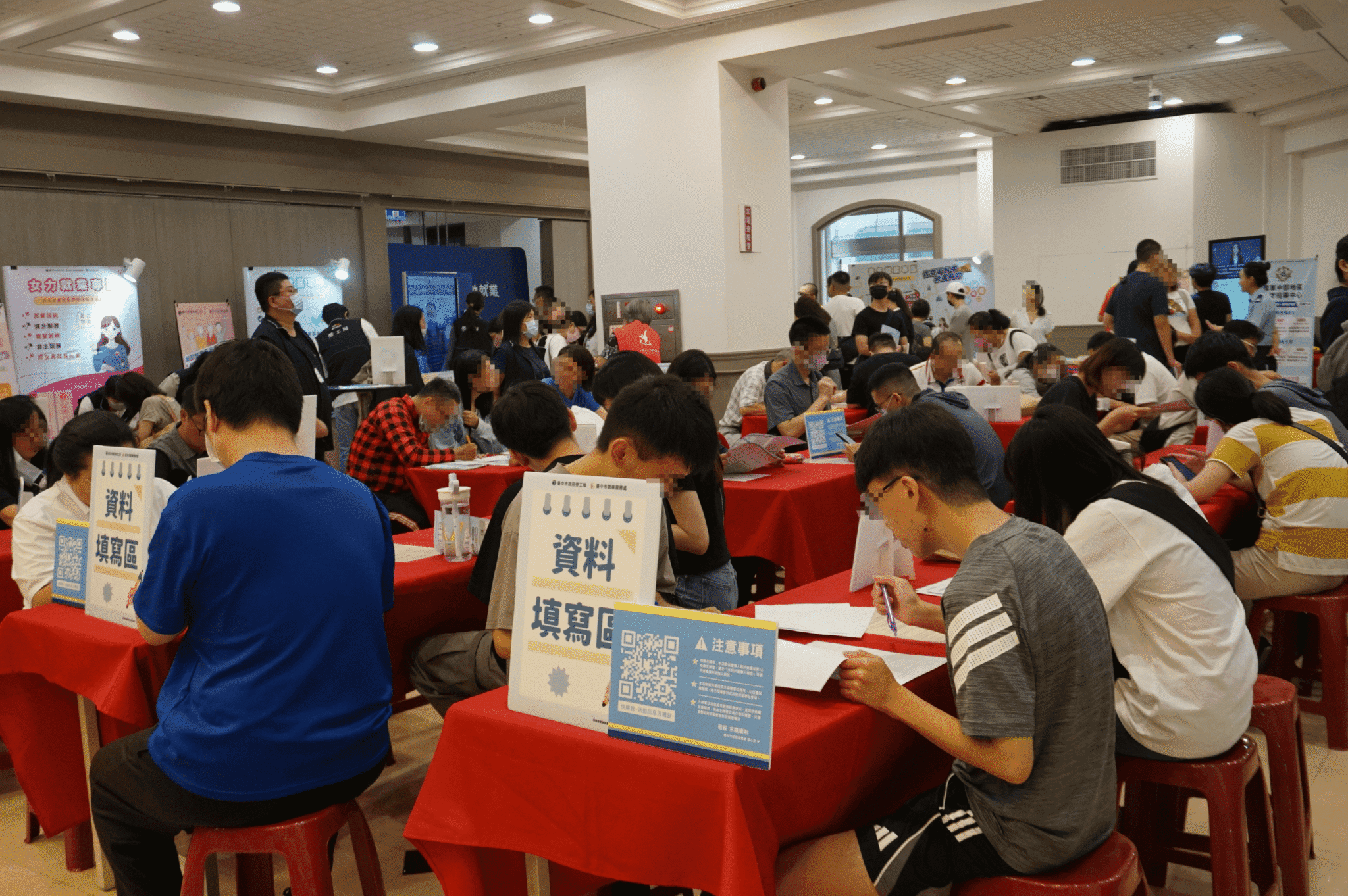 中市府推動在地就業　中區徵才活動邀7家廠商釋232個職缺