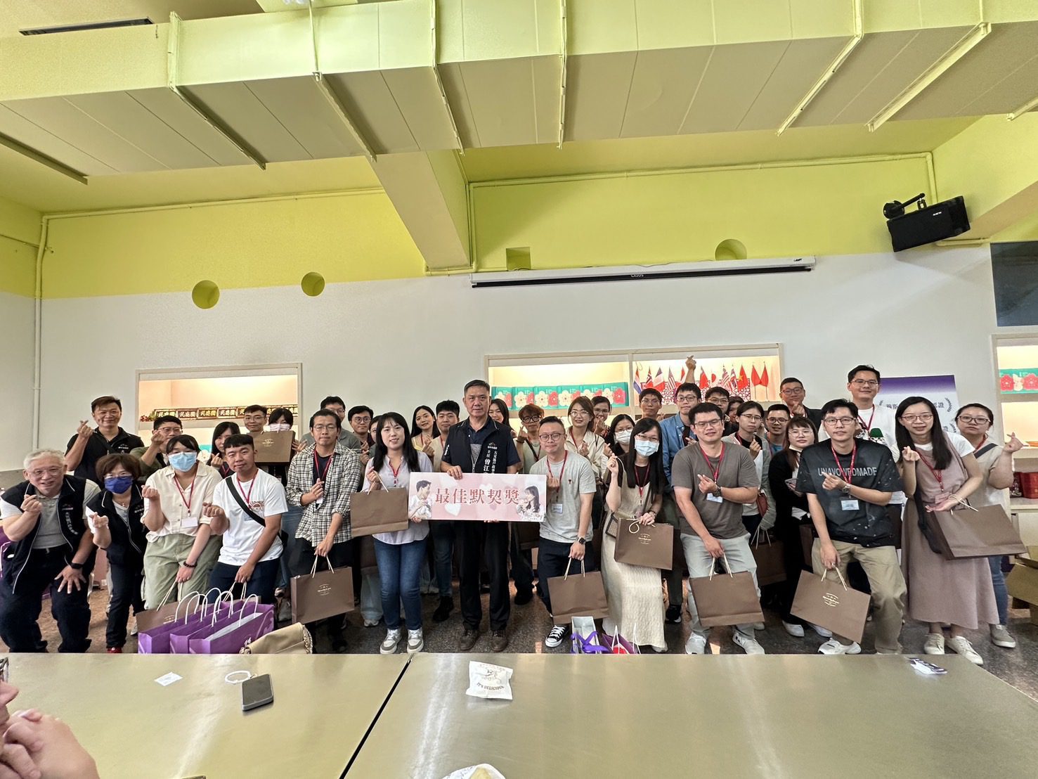 「愛的助攻」甜蜜上線!　中市單身聯誼暢遊大安 再創八成九高配對率