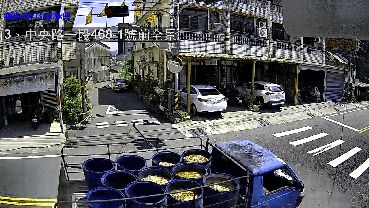 廚餘車廚餘桶未加蓋恐影響環境衛生　中市環保局加強廚餘載運稽查及法令宣導