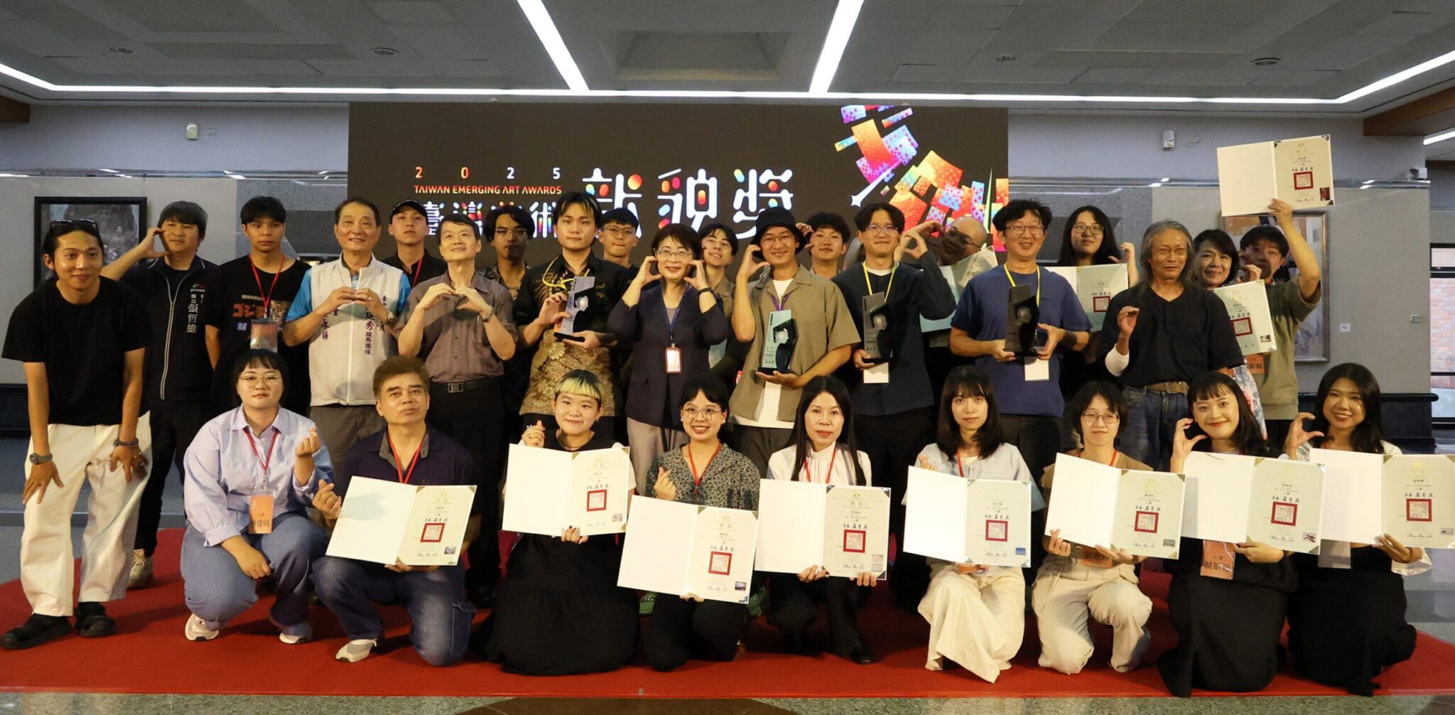 從城市的縫隙 看見未竟的詩 　「2025臺灣美術新貌獎」展開