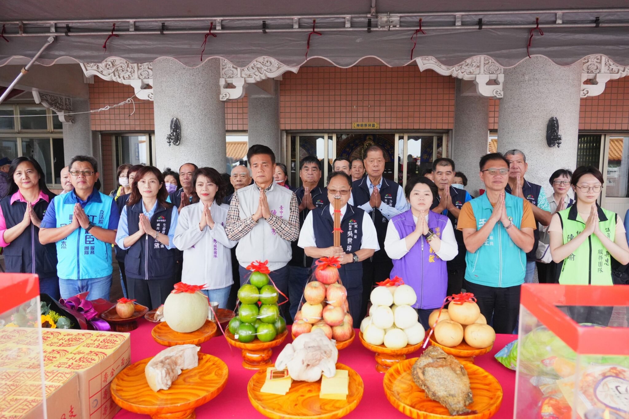 沙鹿納骨堂修繕完工啟用 首創小型骨灰櫃位亮相　民政局長：打造多元友善殯葬服務