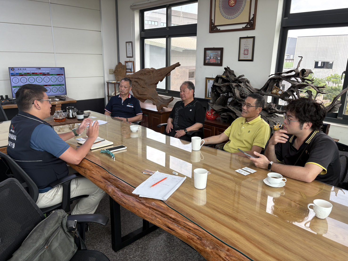 台中市仁化工業區廠協會籲政府「勿讓新台幣對美元升值超過27元成本關卡」 　中市府彙整業界心聲爭取中央資源