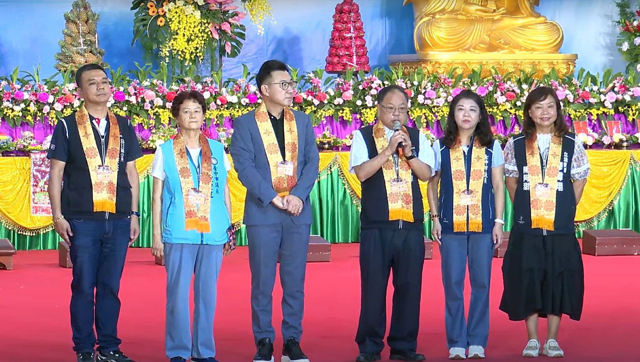 中區全國供佛齋僧法會近2萬人齊聚祈福　吳世瑋：感謝弘揚孝道凝聚善念