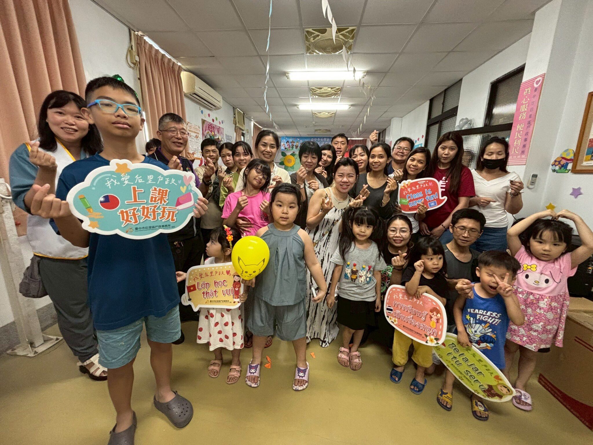 新住民巧手打造專屬向日葵飾品　中市后里戶所金工專班助新住民圓藝術夢