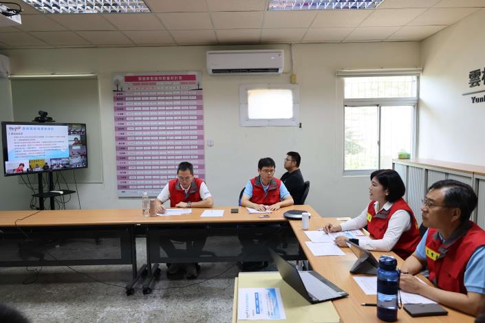 非洲豬瘟中央災害應變會議 張麗善縣長向中央提五項建議、促永久全國禁止廚餘養豬 非洲豬瘟中央災害應變會議 張麗善縣長向中央提五項建議、促永久全國禁止廚餘養豬