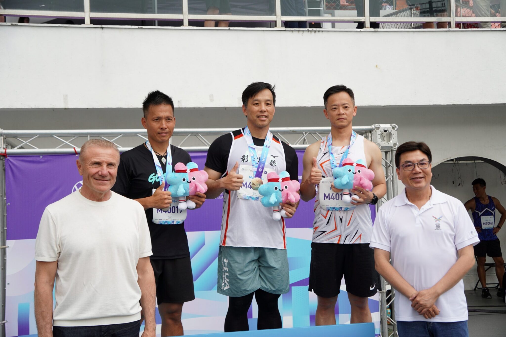 IMGA總會長布卡視察板橋體育場　與新北副市長劉和然交流賽會經驗