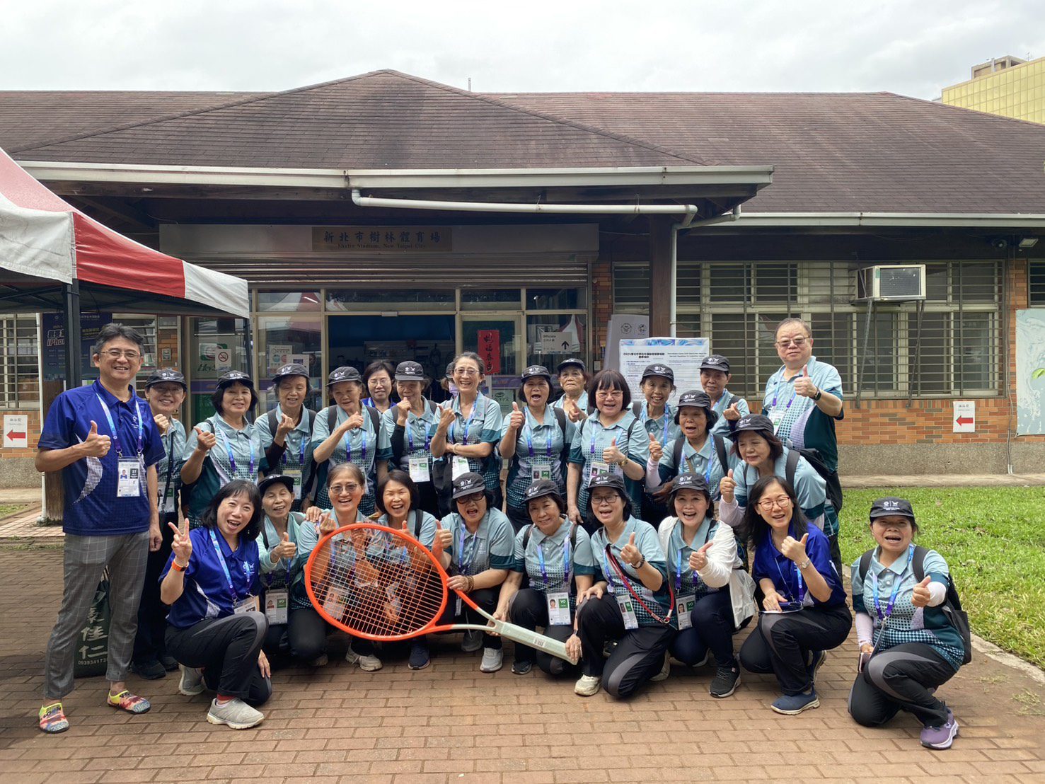 世壯運紅土網球中心賽事　歷經12天奮戰　烈陽到豪雨   服務員及志工熱心不減