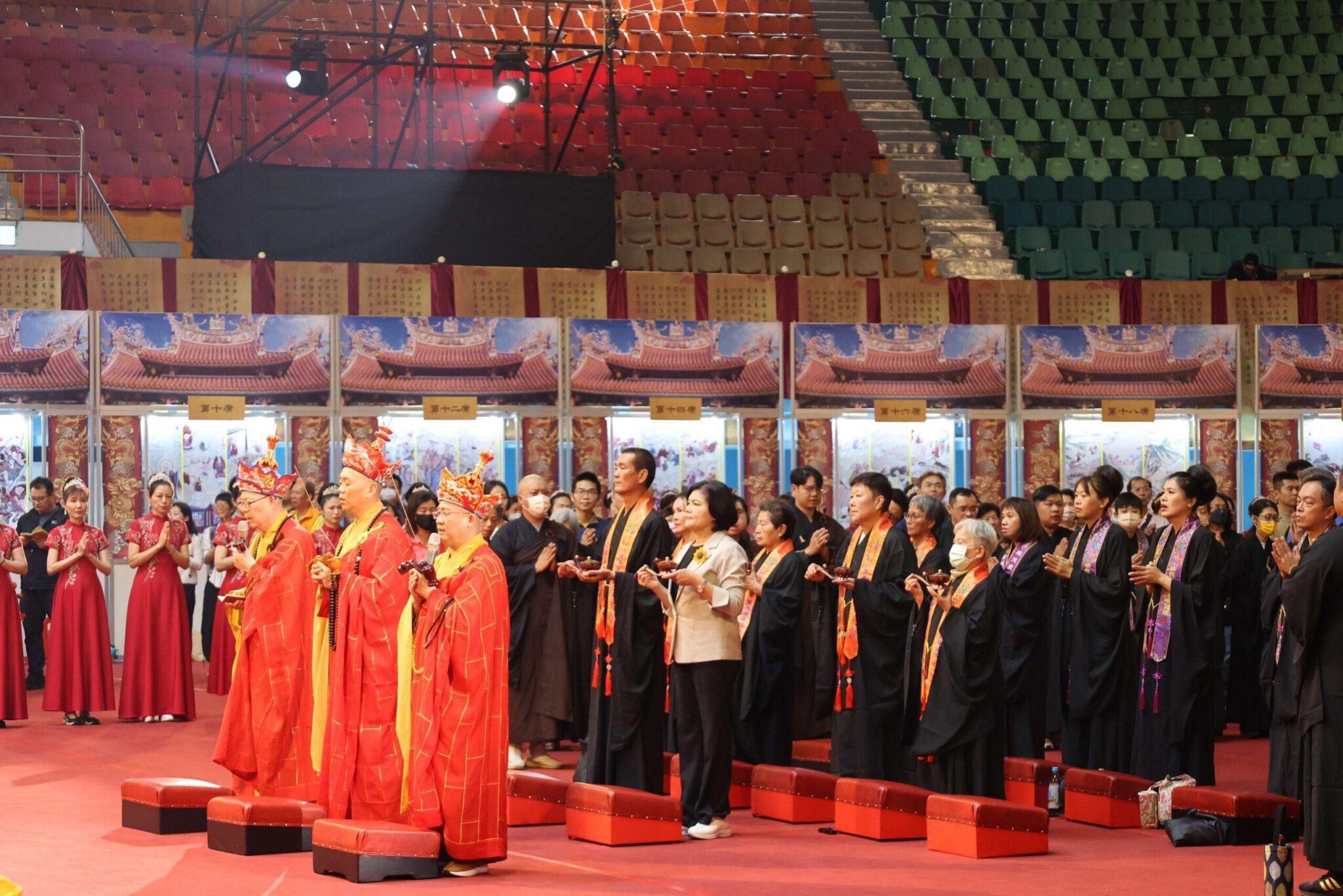 北港朝天宮「悲心廣行」圓滿送聖 縣長祈福社會祥和安樂 北港朝天宮「悲心廣行」圓滿送聖 縣長祈福社會祥和安樂