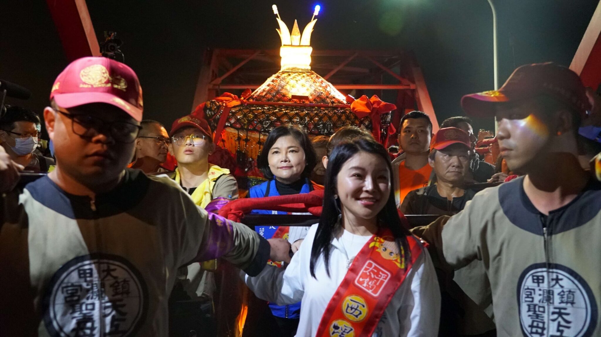 大甲媽祖鑾轎抵西螺　張麗善迎駕籲中央效法媽祖正念助民解困