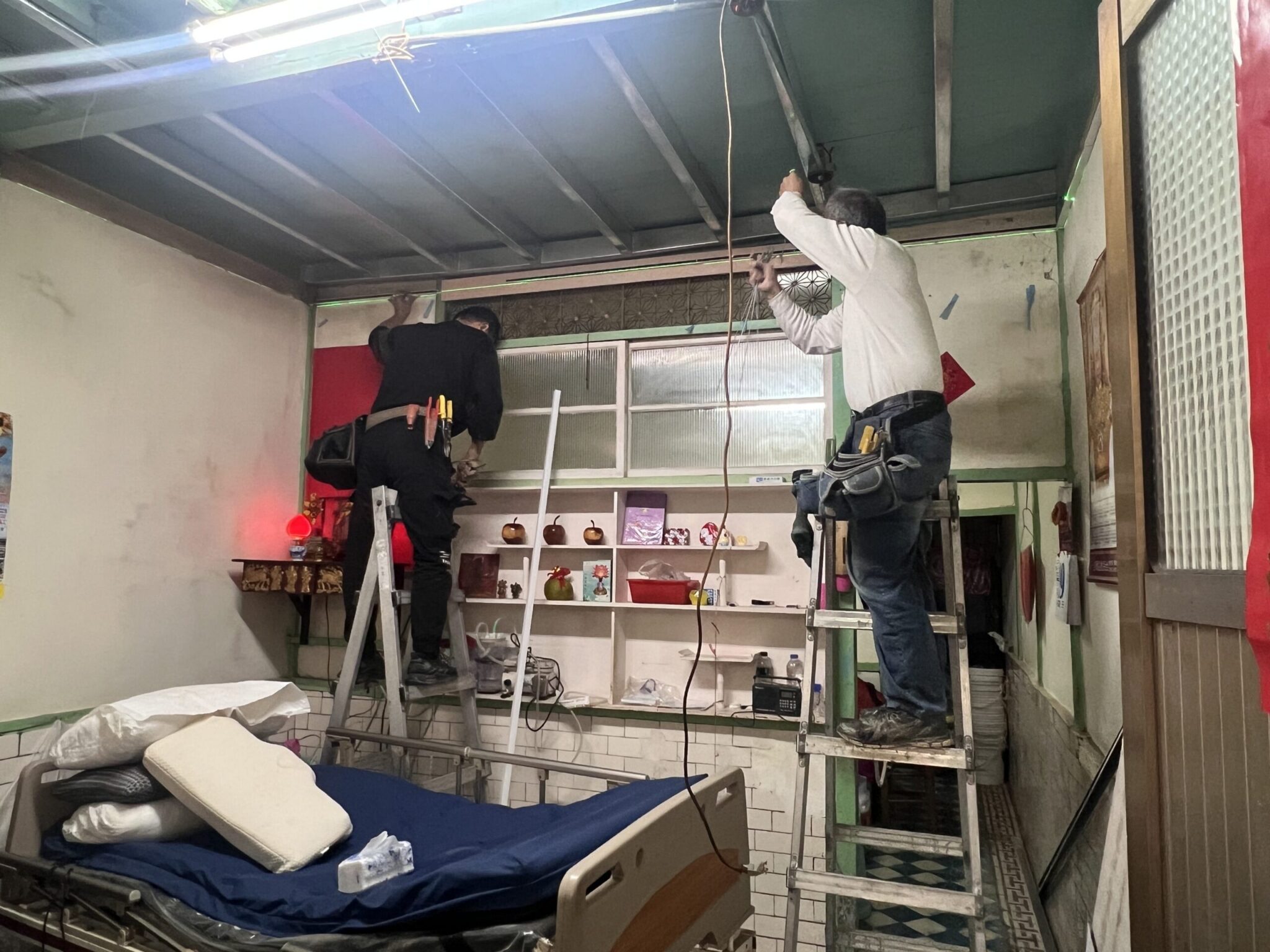 「比玻璃還脆的家」中華聖母基金會修繕老屋　守護弱勢家庭的最後避風港