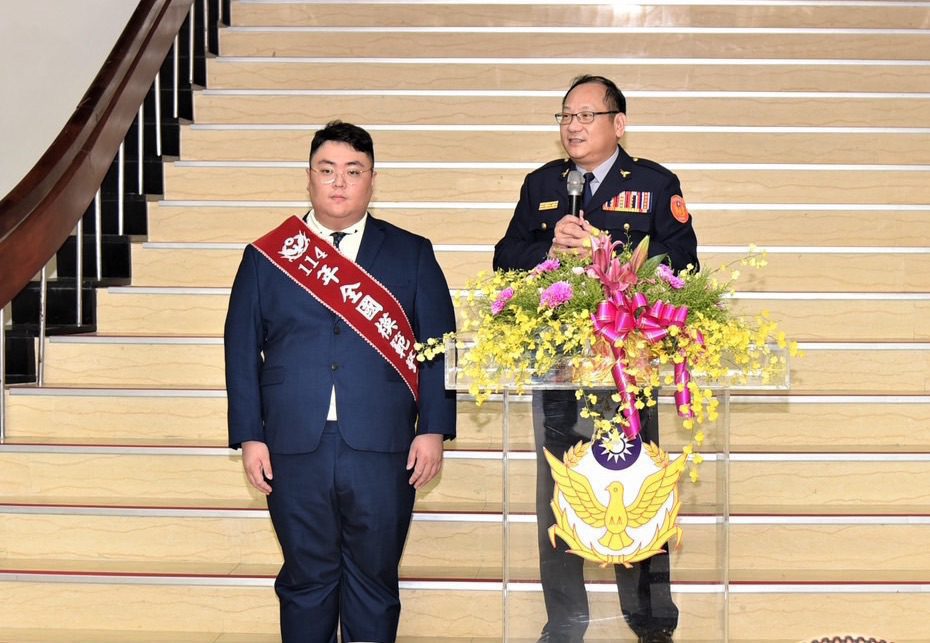 雷霆執法、帥氣上場！基隆警局揭幕「警察形象藝術」打造執法新視覺
