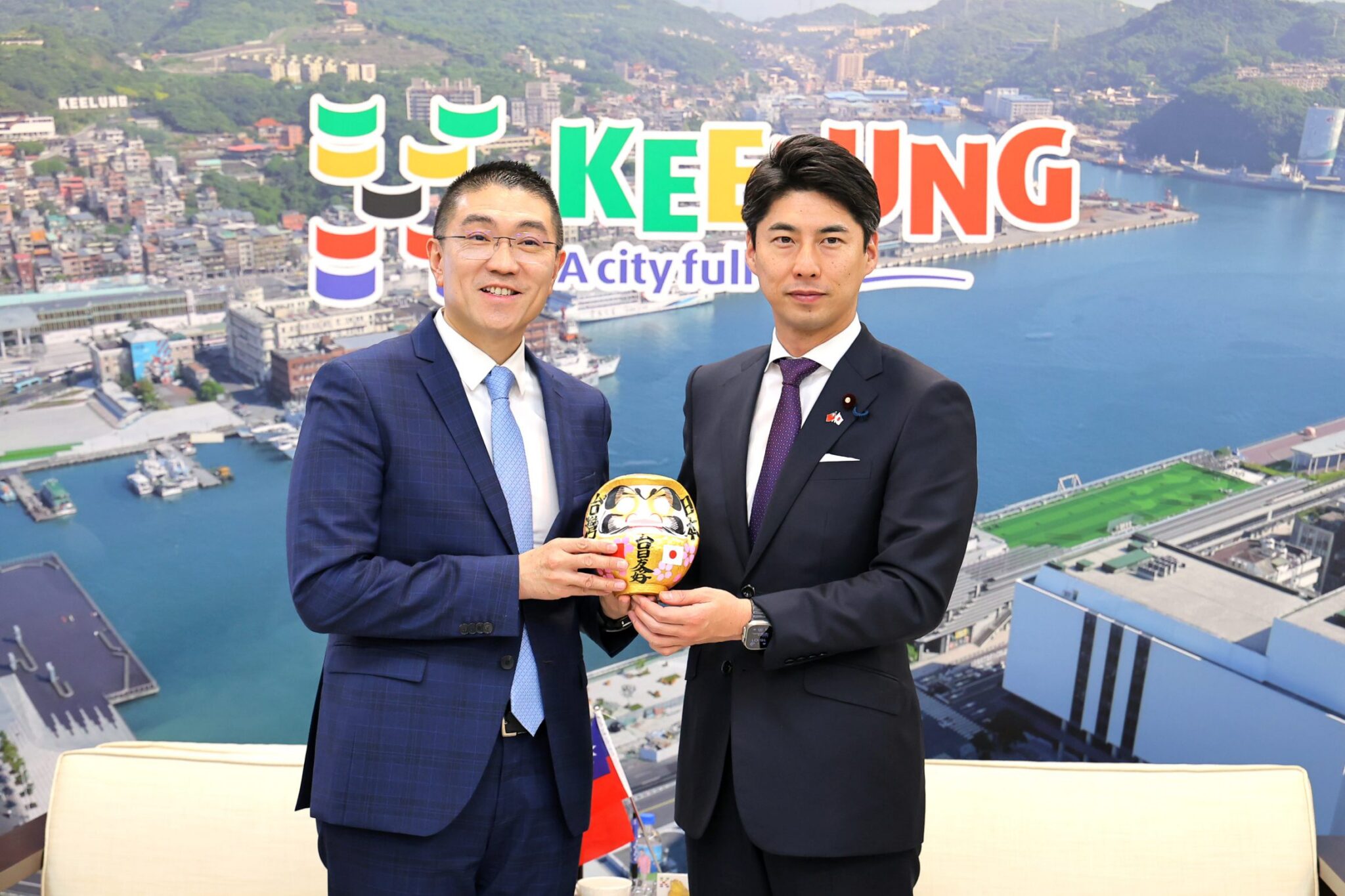 謝國樑接待日本自民黨青年局訪問團 臺日城市交流再深化 謝國樑接待日本自民黨青年局訪問團 臺日城市交流再深化