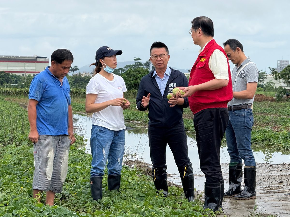 高雄市羅副市長前往產區關心農損情形  囑咐加速辦理農損