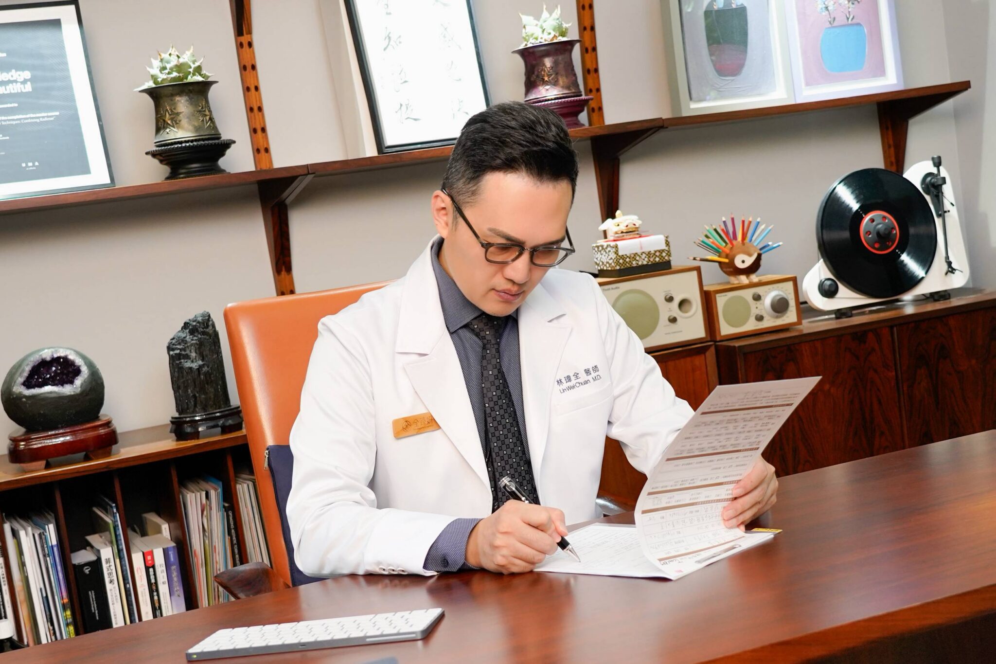 ▲ 林瑋全醫師建議施作任何療程都需要有耐心。（圖/ 林瑋全醫師提供）