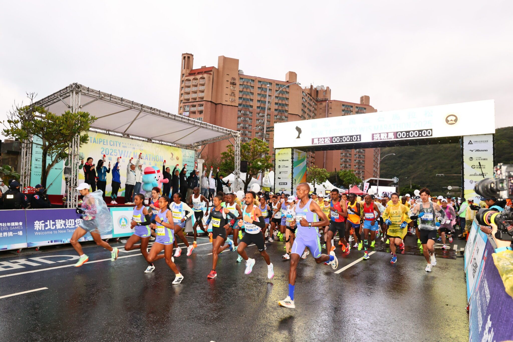 2025萬金石馬拉松　衣索比亞Ｍulu Gadise打破女子大會紀錄　國內男子組冠軍周庭印連霸、女子組李佳玫摘后冠