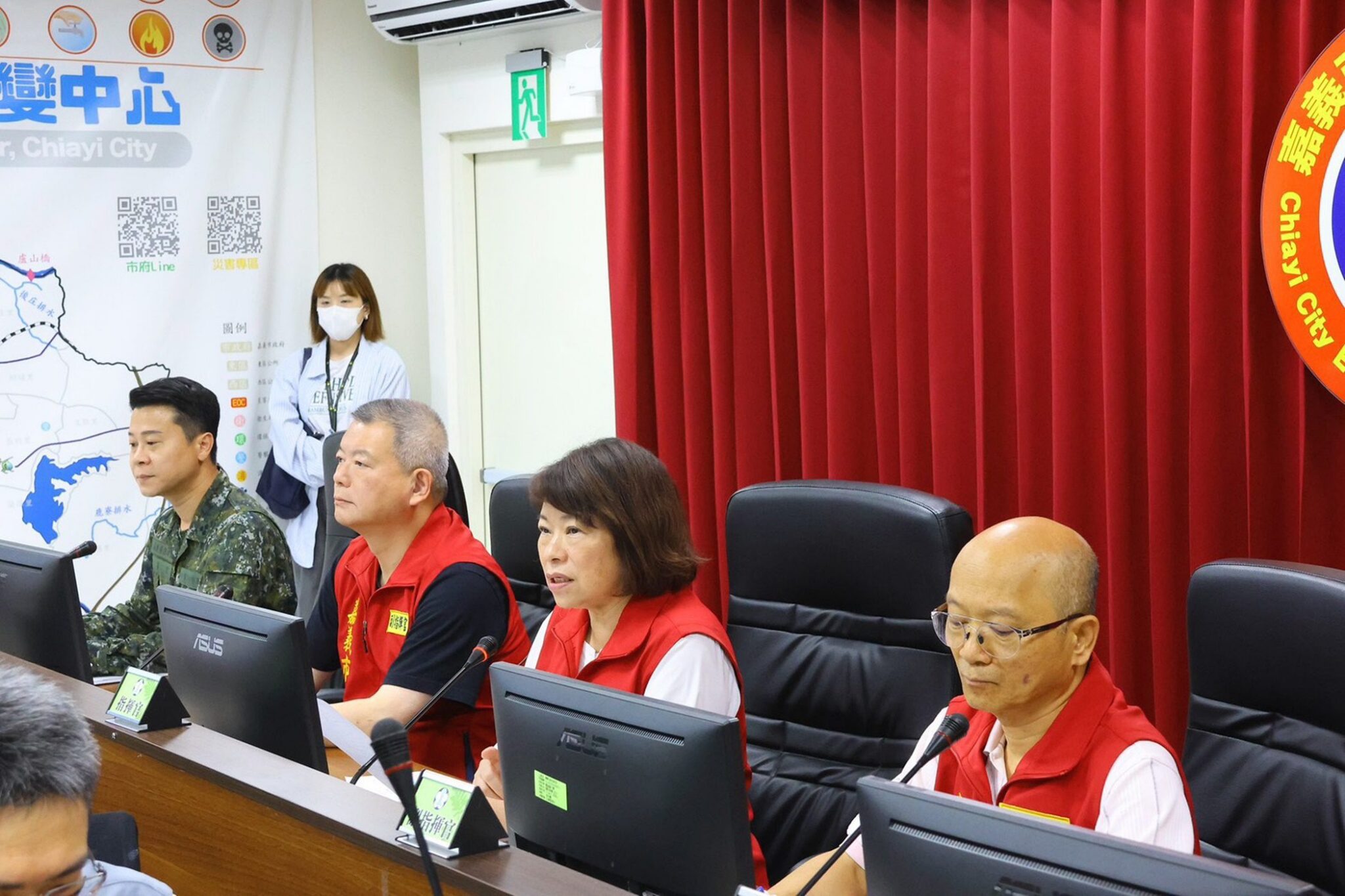 嘉義市災防中心一級開設　黃敏惠呼籲保持警覺、隨時應變