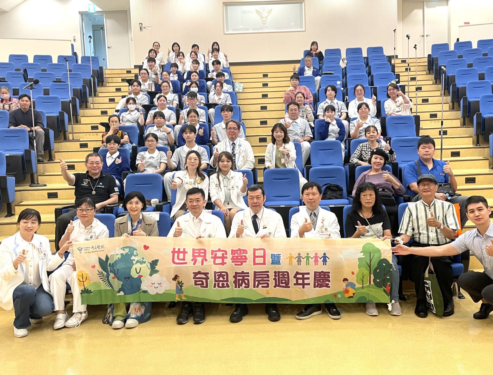 癌末花藝老師最後一堂課:安寧不是等待,是將日子過成自己喜歡的樣子 癌末花藝老師最後一堂課:安寧不是等待,是將日子過成自己喜歡的樣子