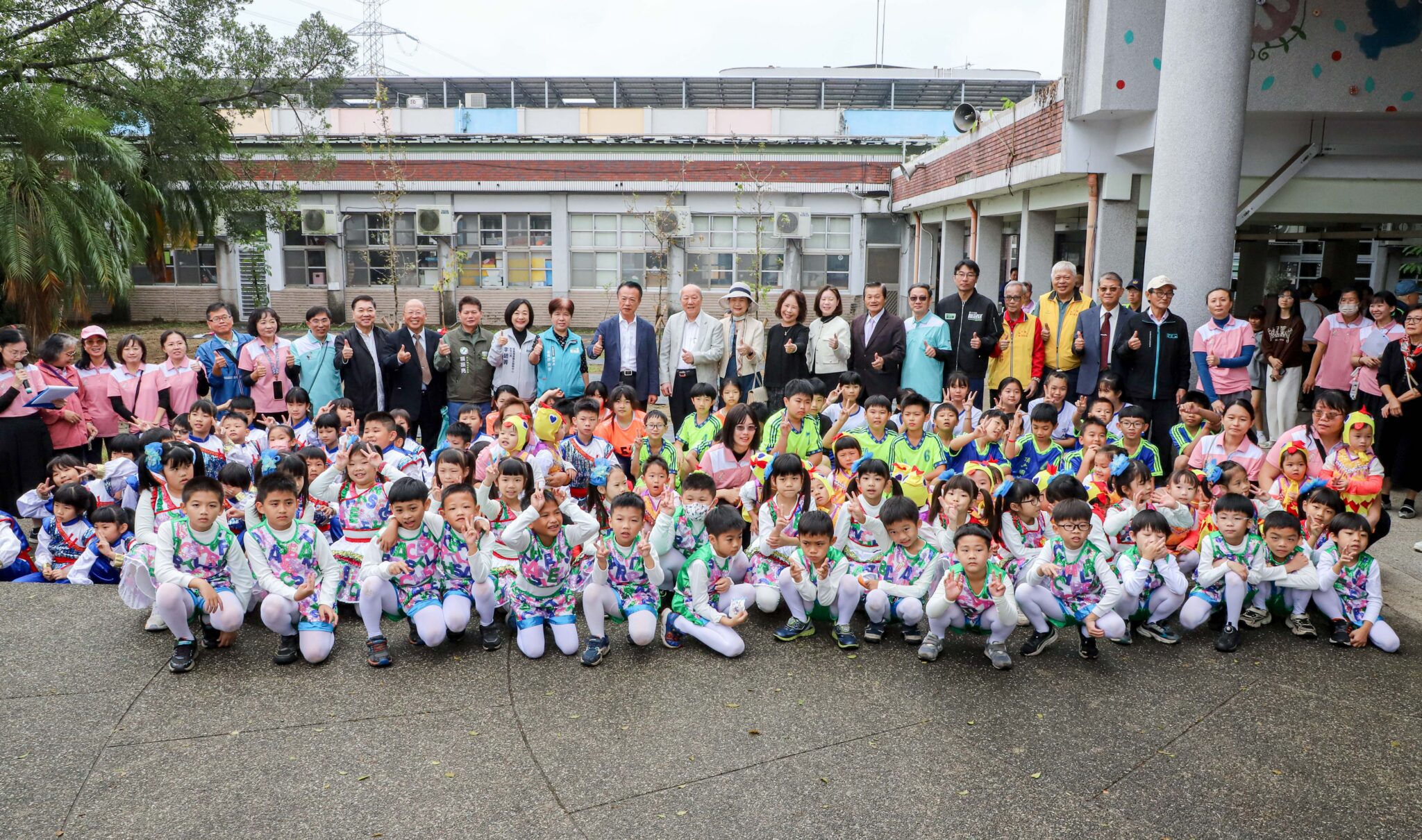 嘉義縣頂六國小歡慶90週年校慶 植樹活動傳承教育永續 嘉義縣頂六國小歡慶90週年校慶 植樹活動傳承教育永續