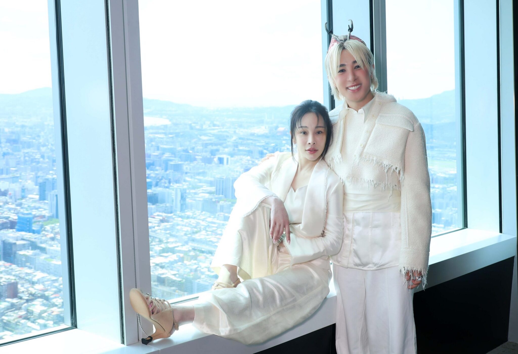 馬天佑宣傳新歌 台港超過180位藝人幫腔 温嵐再次友情力挺 馬天佑宣傳新歌 台港超過180位藝人幫腔 温嵐再次友情力挺