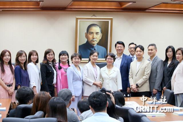 國民黨禮讓　民眾黨委員劉書彬任教文委員會召委