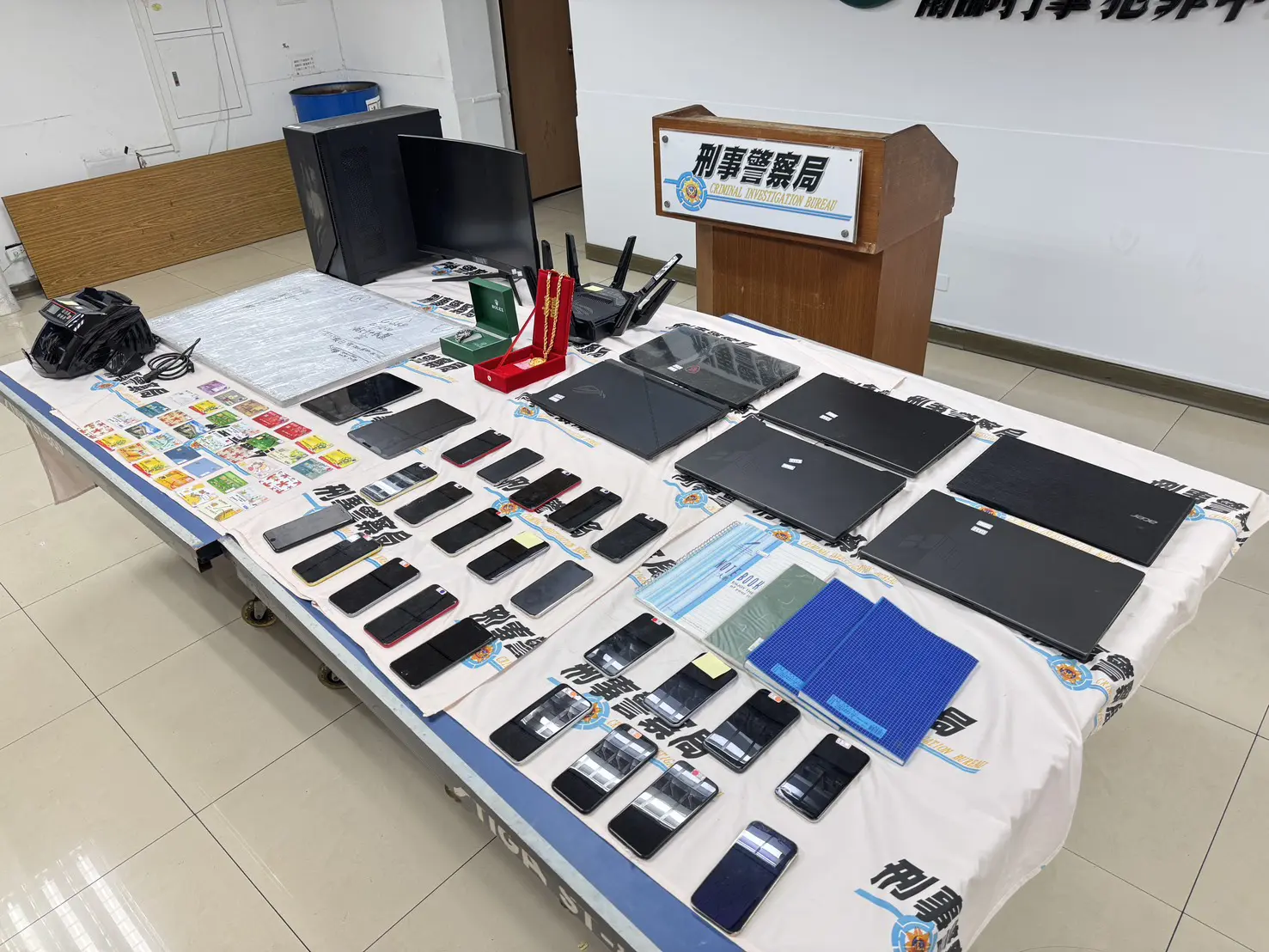 刑事局南打溯源掃蕩洗錢犯罪　賭博機房、詐欺話務商皆無所遁形