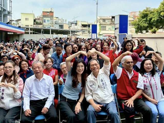 國民黨團批政府毀憲蠻幹　在野上街頭反制最有力