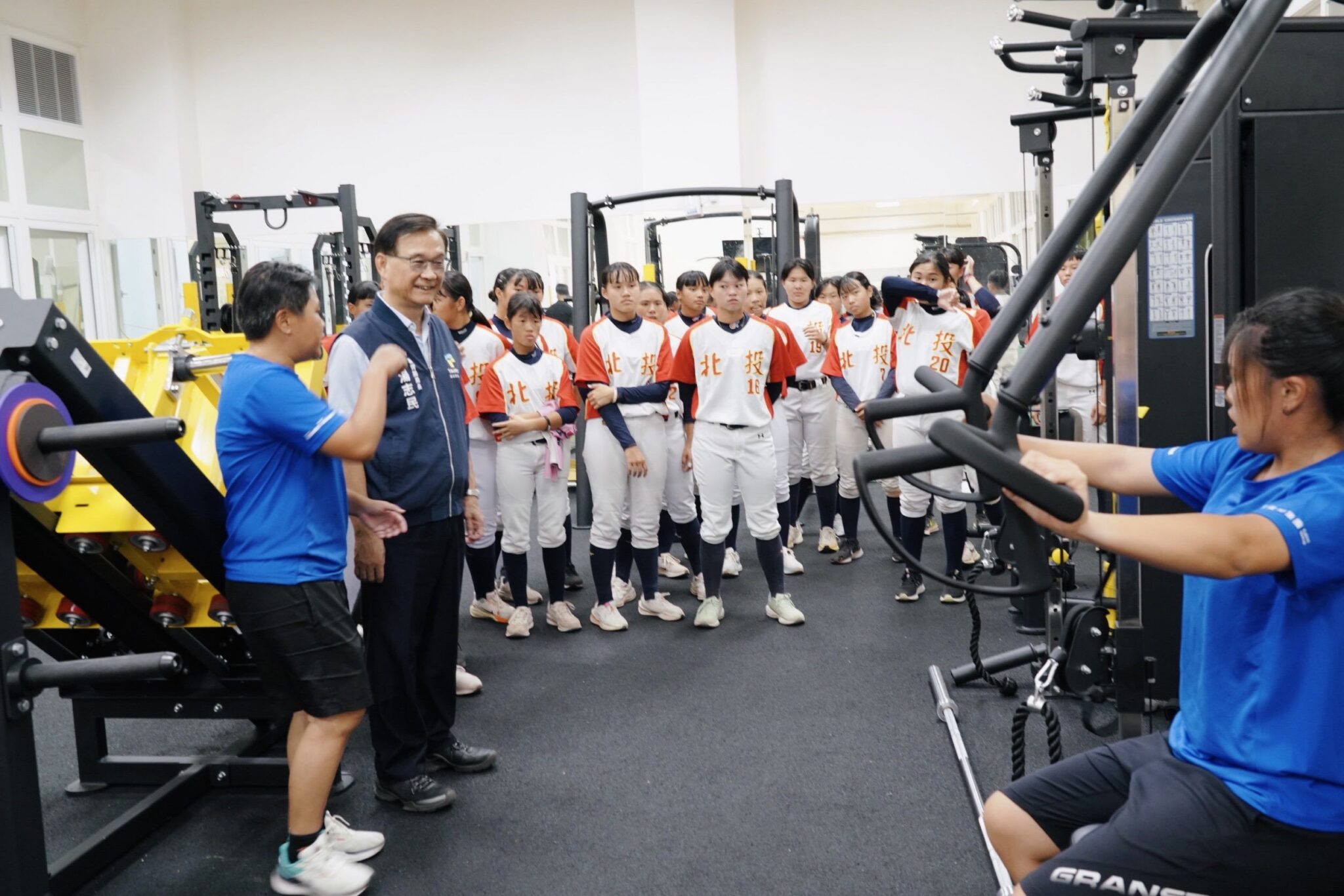 七戰全勝！北投國中女壘隊勇奪U16世界冠軍　北市贈百萬相挺