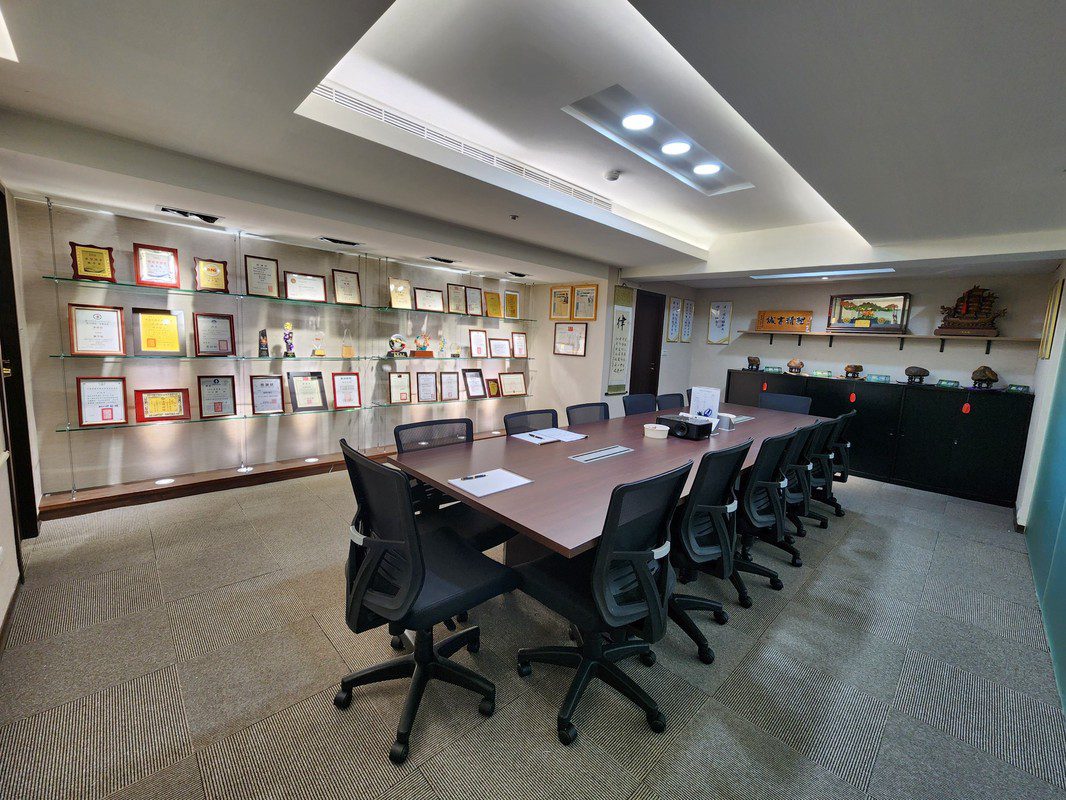 為何 1,000 家企業主從安心走向長期託付？鴻安法律事務所揭開新世代法律服務思維