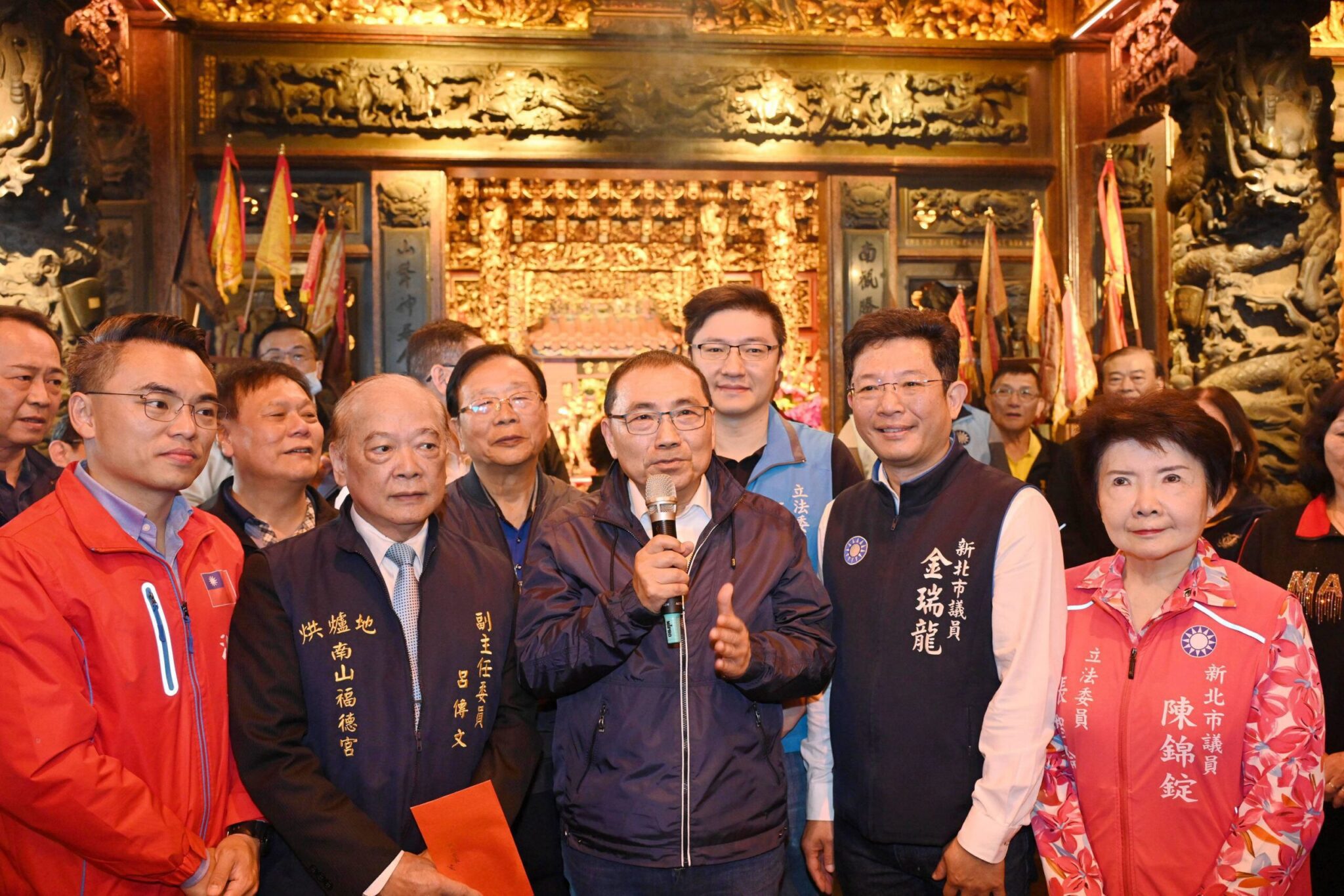 福德正神聖誕千秋暖壽參拜　 侯友宜祈求市政順利、社會祥和