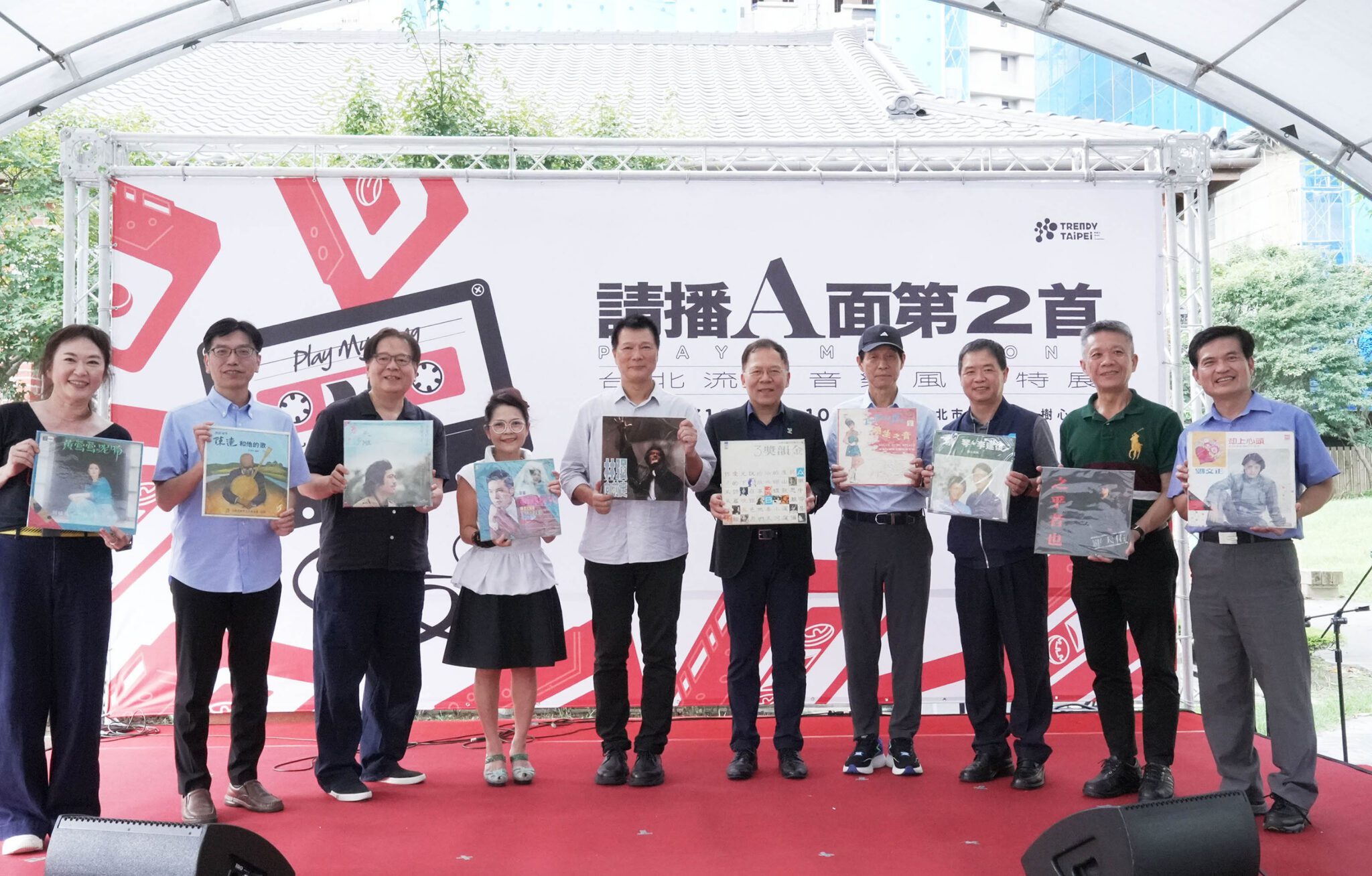 臺北市立文獻館變身復古唱片城 青春音樂DNA時光隧道「沒有新歌的唱片行」