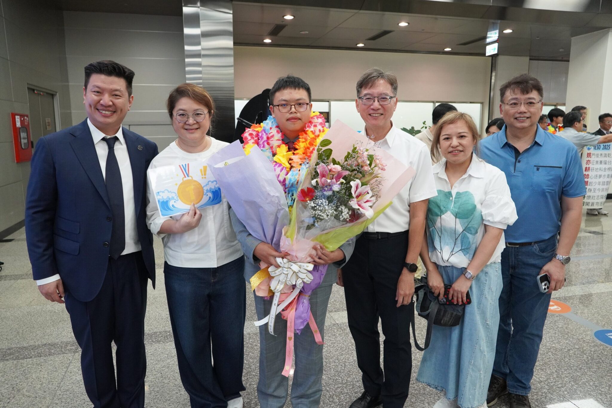 奪奧林匹亞競賽雙金　薇閣中學何海銘：堅持信念克服挑戰