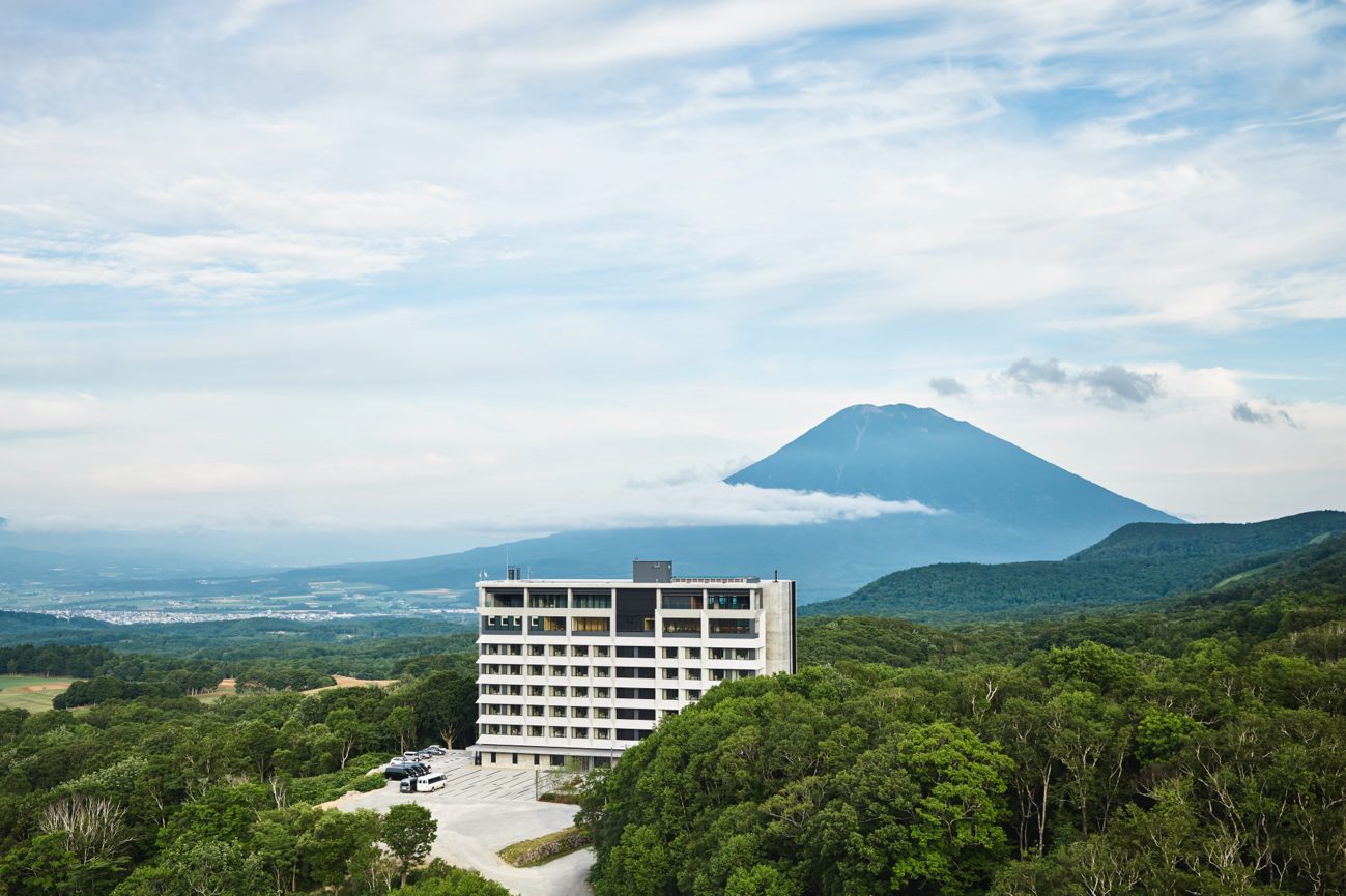 Chalet Ivy Weiss 宣布2025冬季迎賓 二世古Hanazono Weiss山谷間的隱世新奢旅居