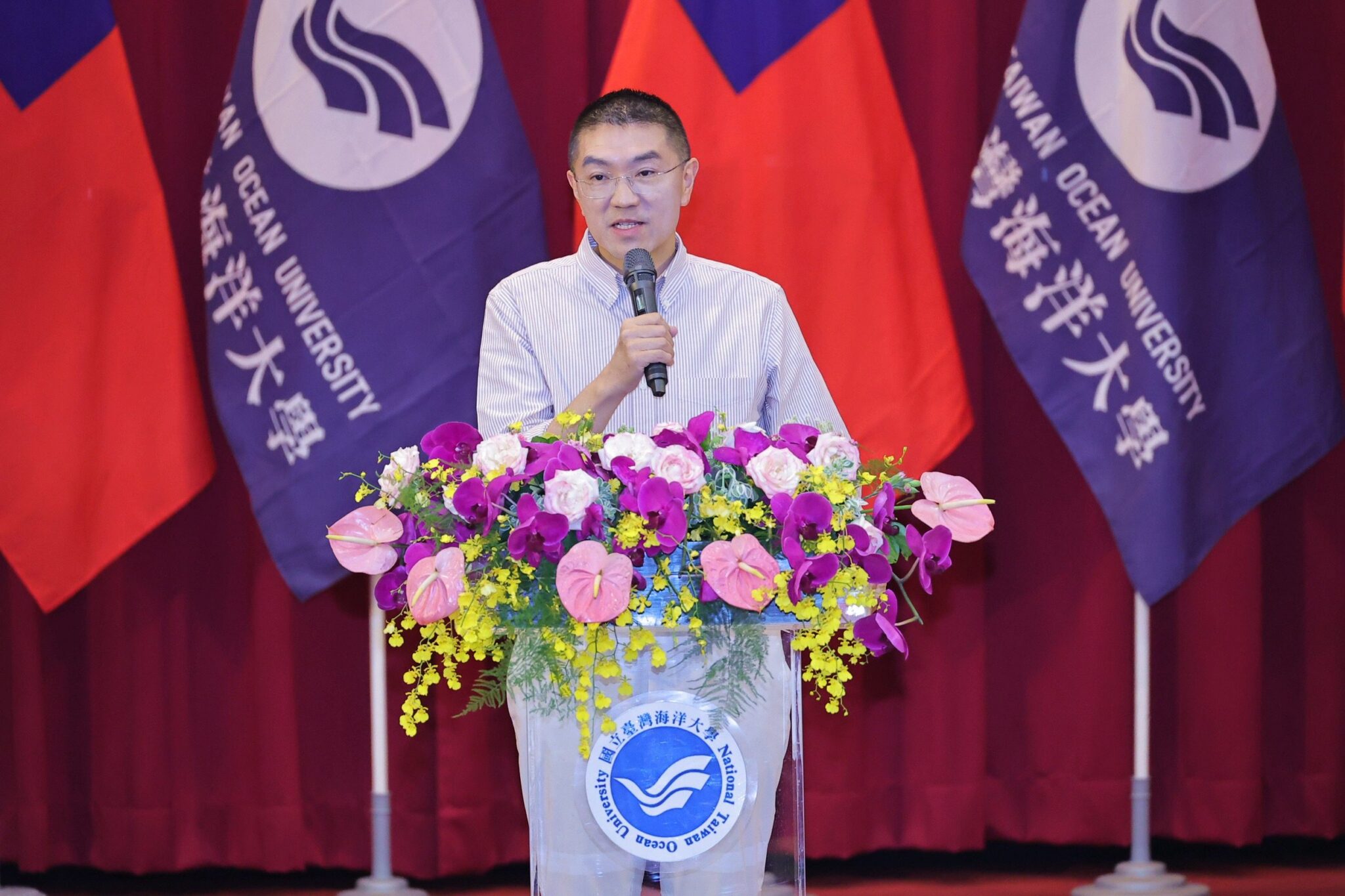 海大72週年校慶頒傑出校友獎　謝國樑期許深化合作