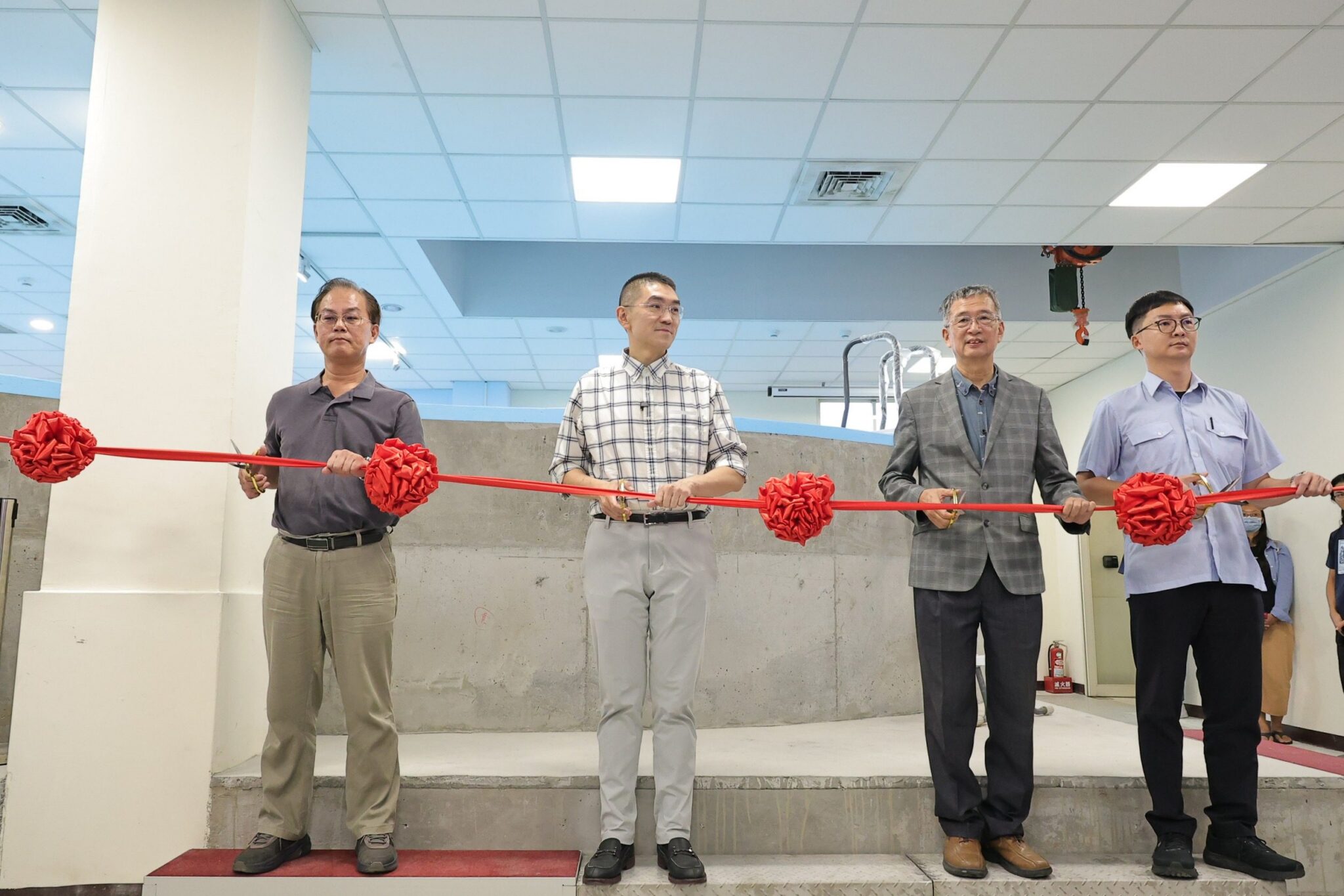 八斗子鯨豚救援池啟用　謝國樑：打造基隆成為海洋永續首都