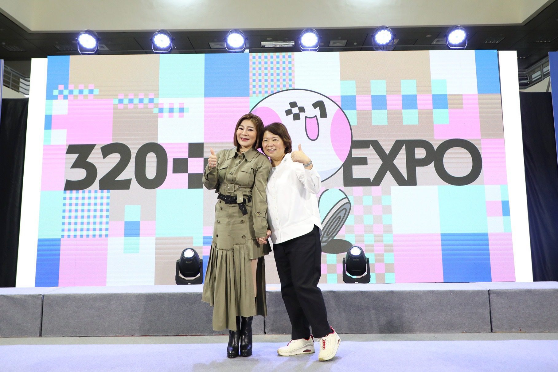 黃敏惠領軍!嘉市城博記者會眾星雲集 主題曲〈佮伊做陣行〉首演 黃敏惠領軍!嘉市城博記者會眾星雲集 主題曲〈佮伊做陣行〉首演