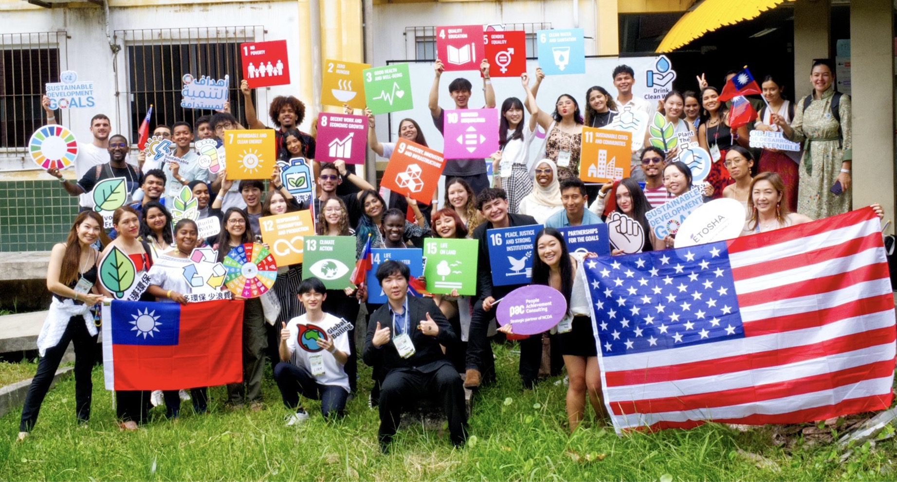 台灣青年再登COY20！   PAC 打造「職涯式 ESG 人才路徑」登上國際