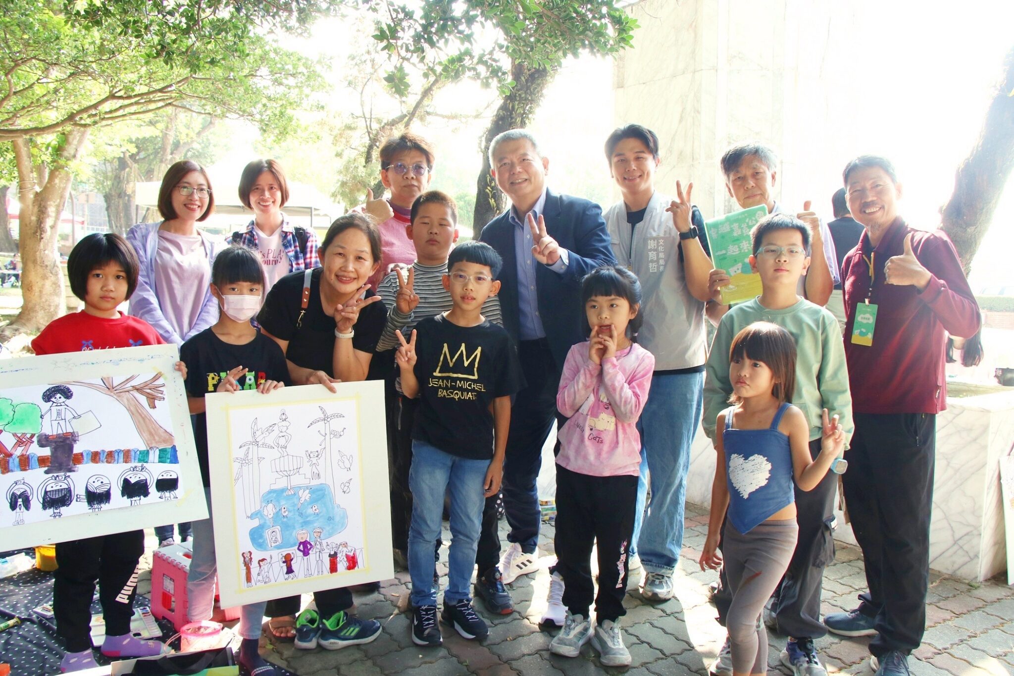 嘉義市立美術館辦「寫生日」　大小朋友畫筆記錄城市風景