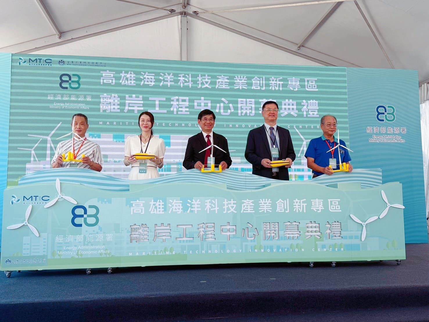 高雄海洋科技產業創新專區　再添重點設施　全國首座10米深水池正式啟用