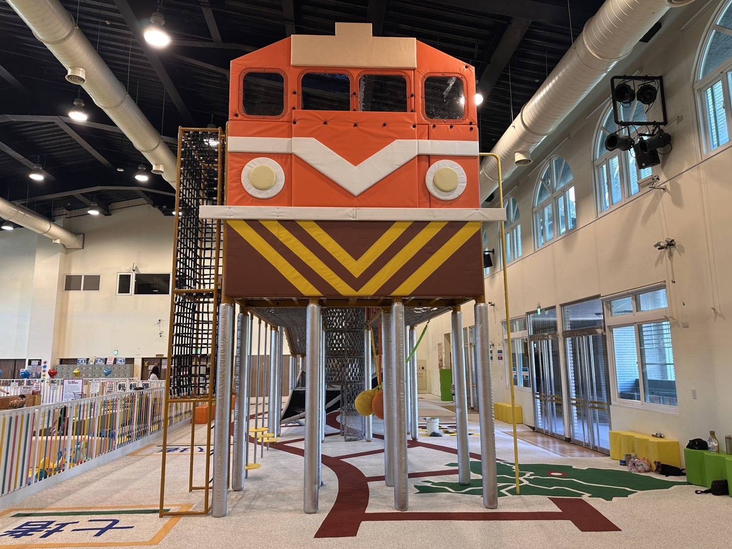 基隆七堵室內樂園大變身!融合鐵道文化挑戰設施 115年1月啟用 基隆七堵室內樂園大變身!融合鐵道文化挑戰設施 115年1月啟用