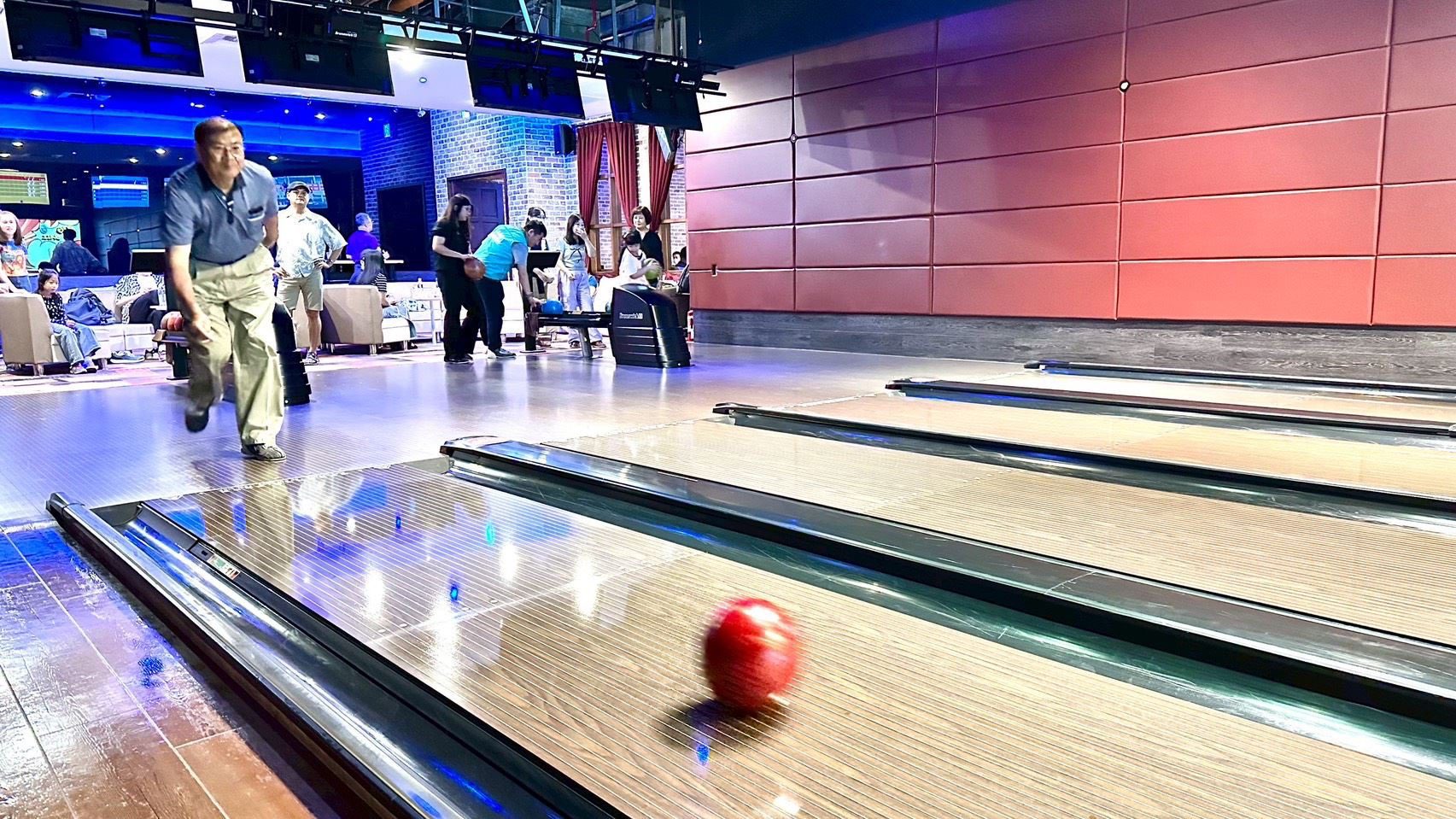 提倡工作生活平衡　勞工局廣邀各國籍勞工組隊PK保齡