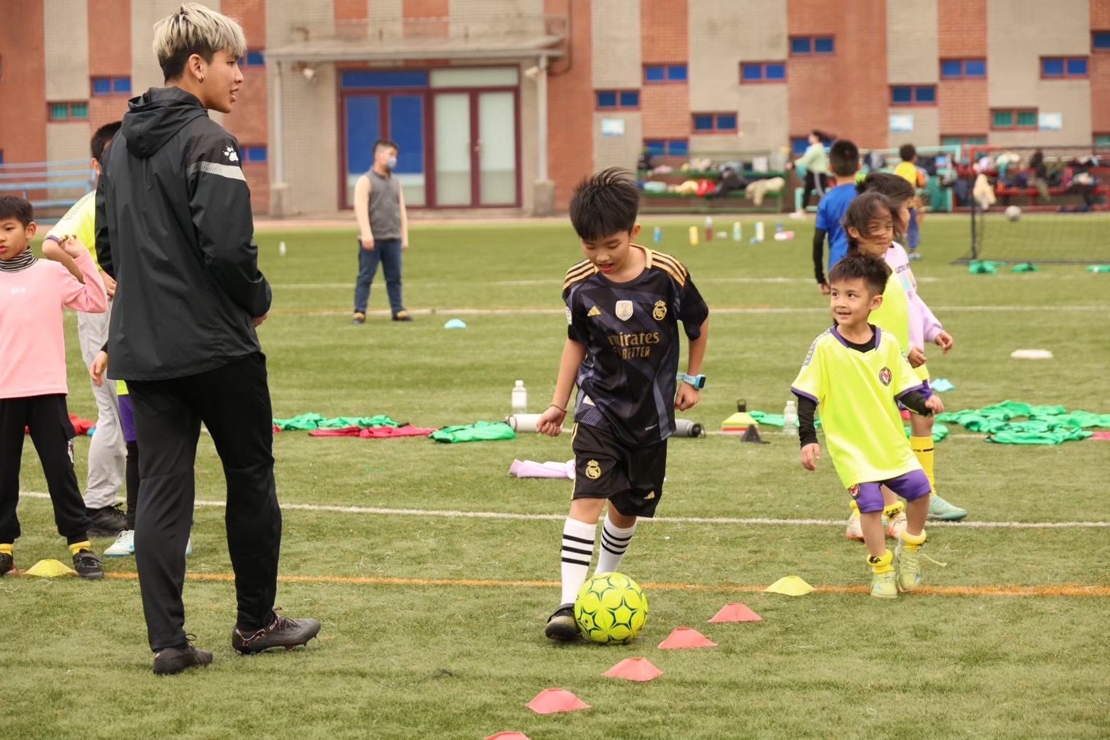 從運動到科技 基隆為孩子打造最有料的寒假 從運動到科技 基隆為孩子打造最有料的寒假