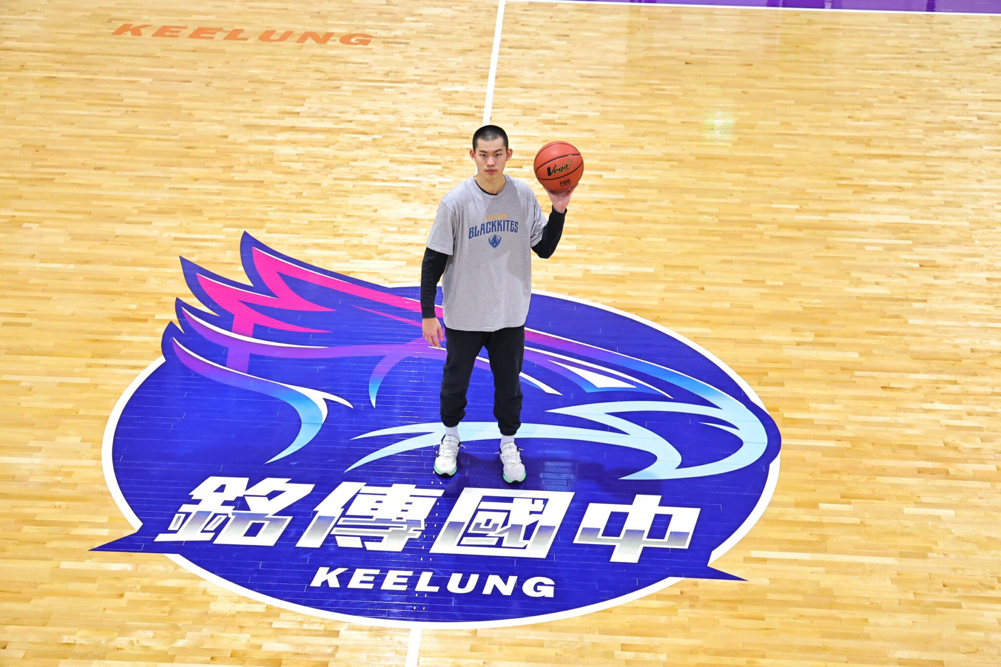 SBL選秀狀元余祥平回饋母校籃球教學　銘傳國中活動中心升級近乎職籃規格