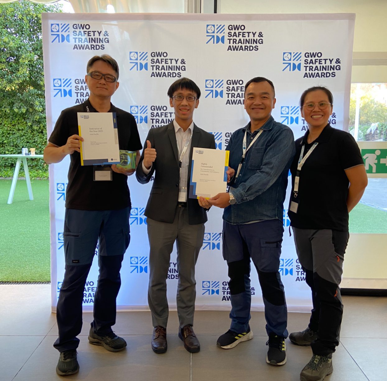 海洋專區榮獲GWO全球風能組織頒發亞太地區　高度讚揚訓練機構及年度最佳講師　雙重大獎肯定