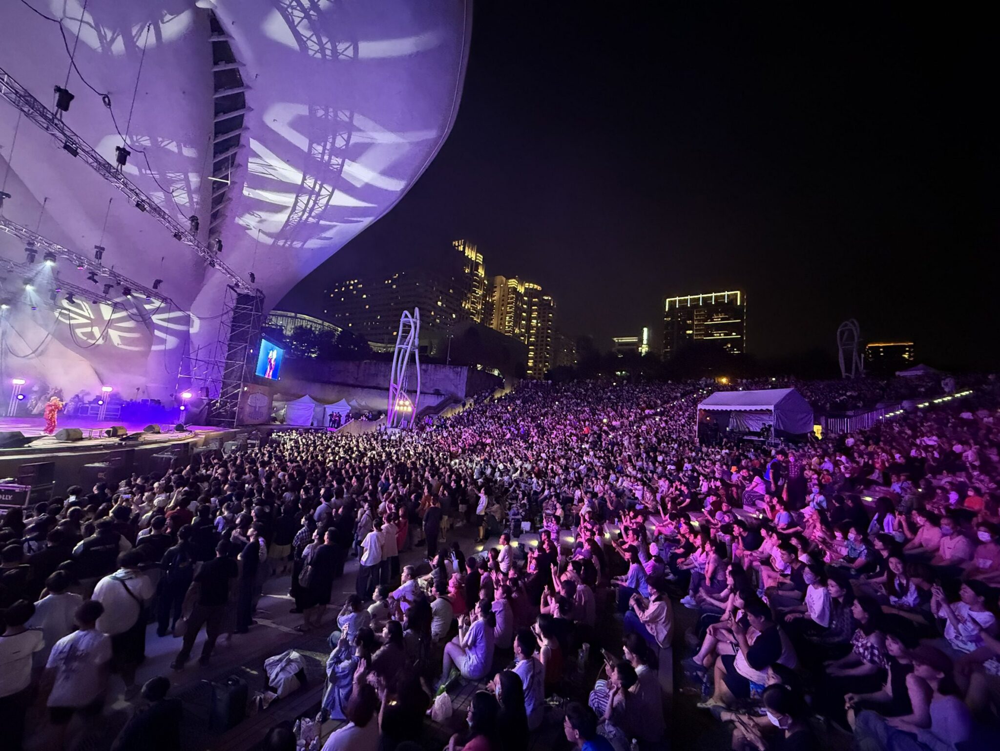 中氣十足華語流行金曲音樂節 萬人集體大合唱華語金曲