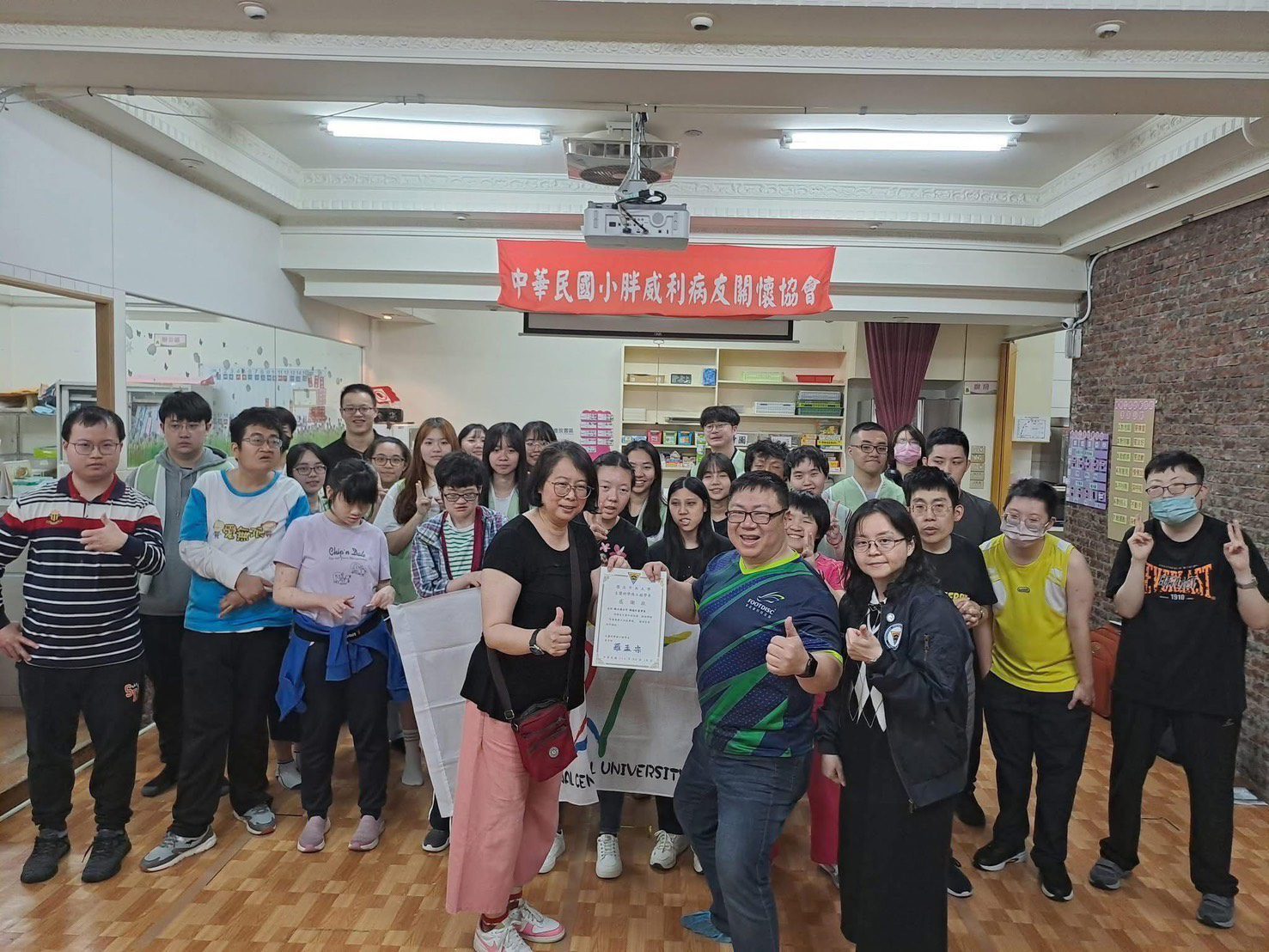 教育部教學實踐研究計畫補助大學生用科技智慧醫療融入社會服務