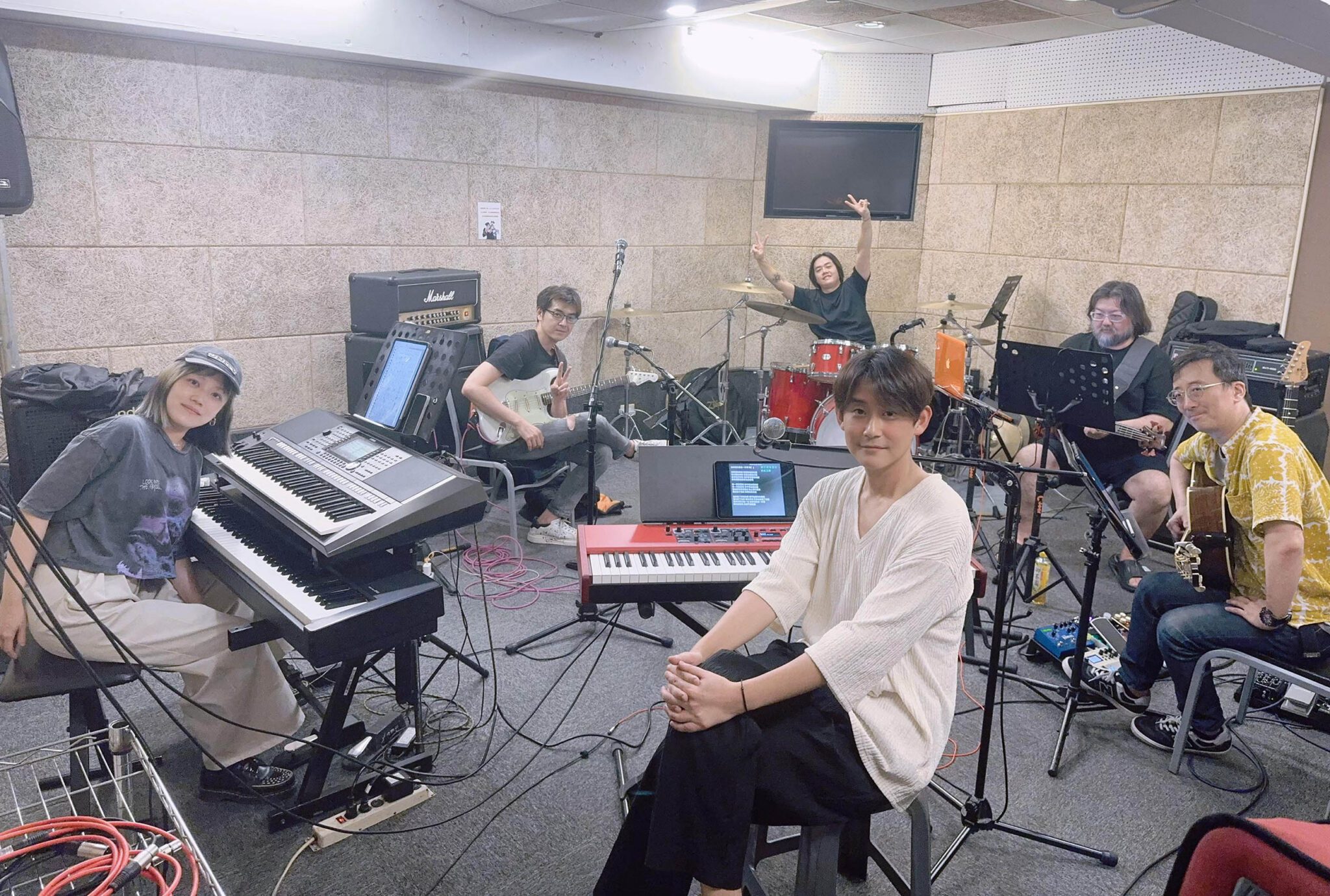 陳乃榮舉辦個人演唱會 老婆琳恩煲湯幫補精氣神