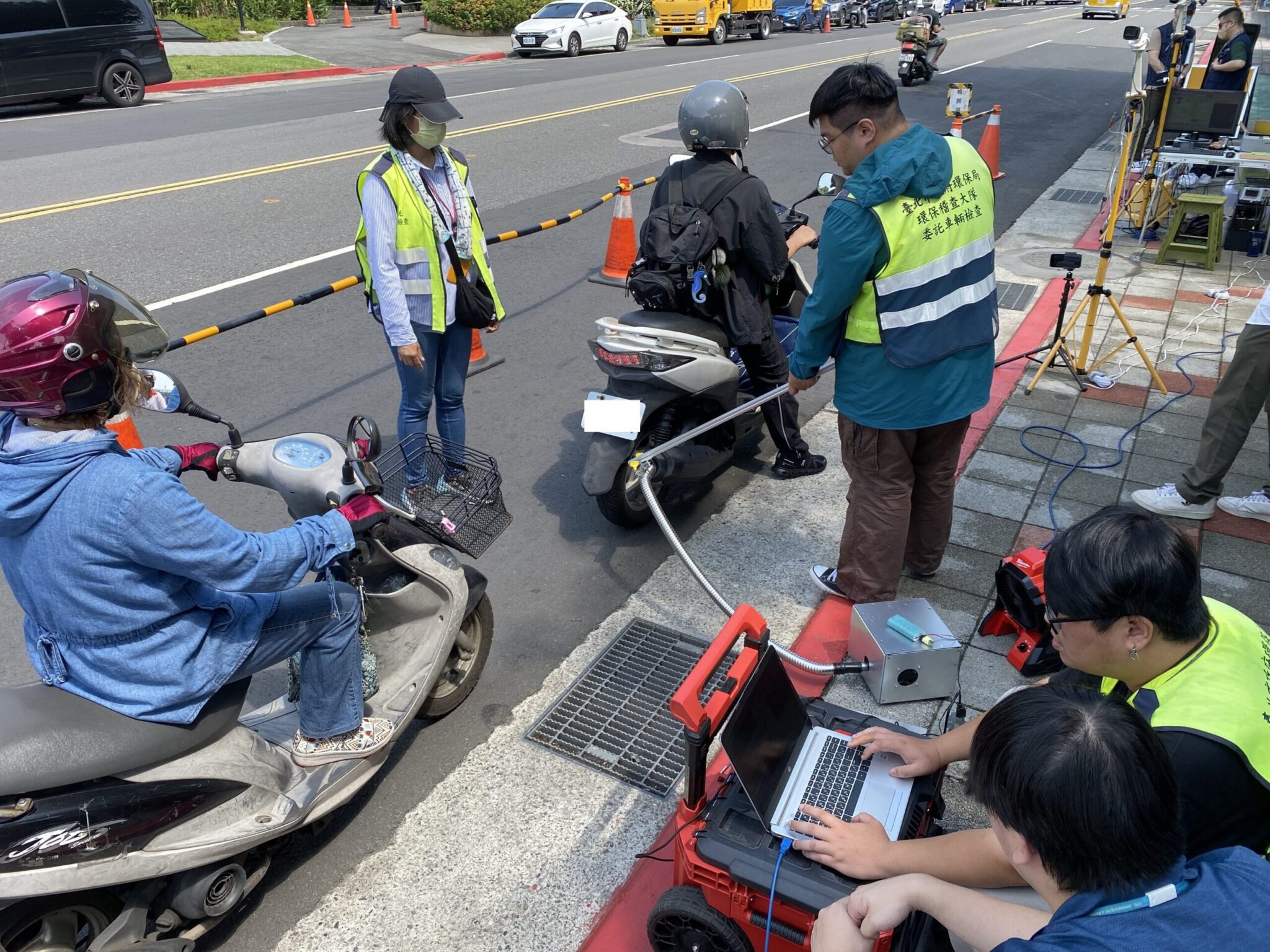 北市推機車排氣快篩　5秒完成檢測、效率提升5倍