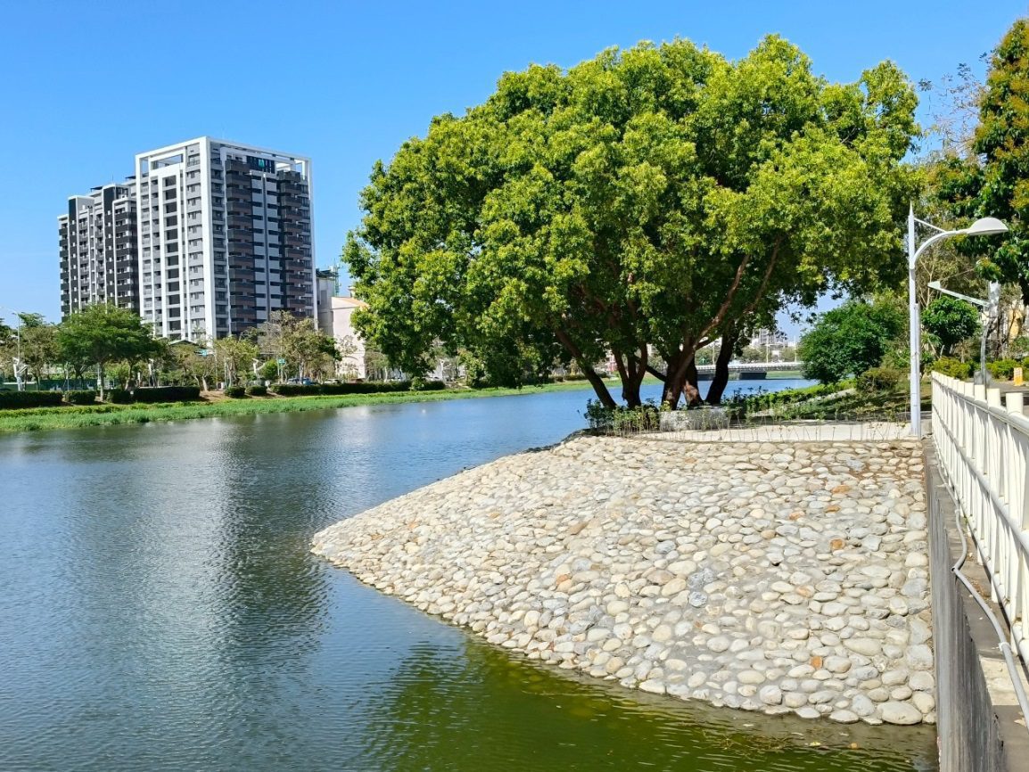 市民參與共同打造 後勁溪綠意共享空間 市民參與共同打造 後勁溪綠意共享空間