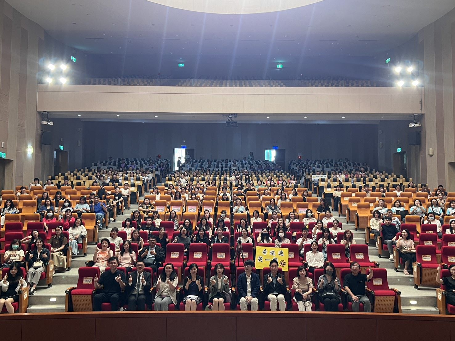 老師把杜甫變饒舌歌手！北市特殊優良教材教具評選出爐